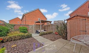 Notleyfield Close, Earl Shilton, LE9 thumbnail photo