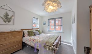 Notleyfield Close, Earl Shilton, LE9 thumbnail photo
