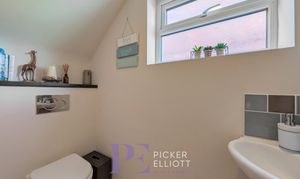 Aster Way, Burbage, LE10 thumbnail photo