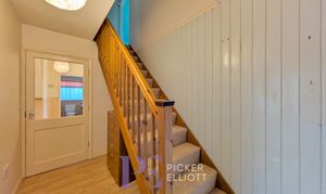 Roseway, Stoke Golding, CV13 thumbnail photo