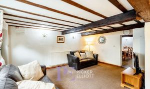 Main Street, Cadeby, CV13 thumbnail photo