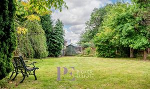Main Street, Cadeby, CV13 thumbnail photo