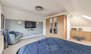 Roseway, Stoke Golding, CV13 thumbnail photo
