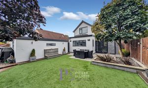 Roseway, Stoke Golding, CV13 thumbnail photo