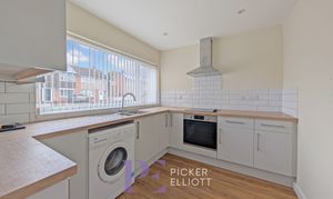 Tennyson Road, Hinckley, LE10 thumbnail photo