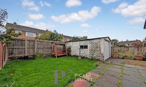Tennyson Road, Hinckley, LE10 thumbnail photo