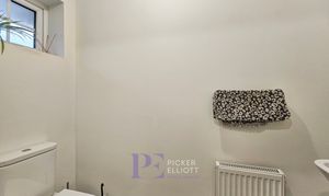 Fieldfare Road, Hinckley, LE10 thumbnail photo