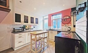 Trinity Lane, Hinckley, LE10 photo