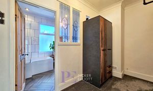 Trinity Lane, Hinckley, LE10 photo