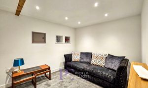 Trinity Lane, Hinckley, LE10 photo