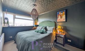 Tweedside Close, Hinckley, LE10 thumbnail photo