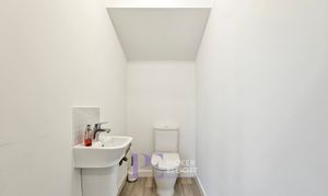 Skylark Road, Hinckley, LE10 photo