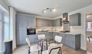 Skylark Road, Hinckley, LE10 photo