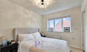 Skylark Road, Hinckley, LE10 photo