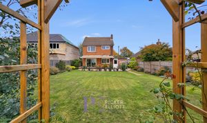 The Fairway, Burbage, LE10 thumbnail photo