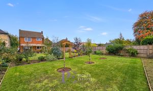 The Fairway, Burbage, LE10 thumbnail photo