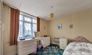 Coventry Road, Hinckley, LE10 photo