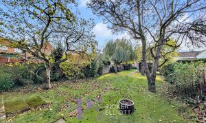 Coventry Road, Hinckley, LE10 photo