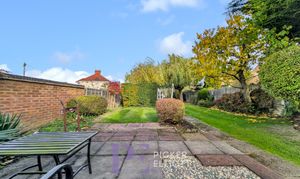 Coventry Road, Hinckley, LE10 photo