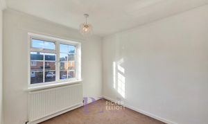 Lucas Way, Earl Shilton, LE9 photo