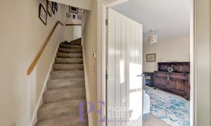 A photo of house for sale on Holywell Fields, Hinckley, LE10 from Picker Elliott Hinckley