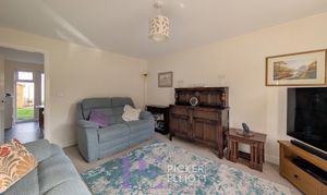 A photo of house for sale on Holywell Fields, Hinckley, LE10 from Picker Elliott Hinckley