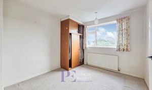 Colts Close, Burbage, LE10 photo