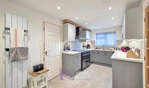 Lawton Close, Hinckley, LE10 photo