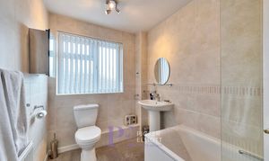 Lawton Close, Hinckley, LE10 photo