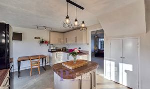 Grange Drive, Burbage, LE10 photo