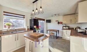 Grange Drive, Burbage, LE10 photo