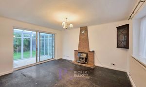 A photo of house for sale on East Green, Barwell, LE9 from Picker Elliott Hinckley