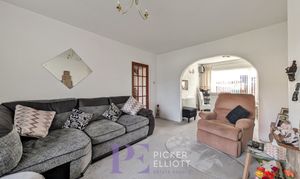 A photo of house for sale on Outlands Drive, Hinckley, LE10 from Picker Elliott Hinckley