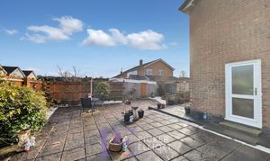 Outlands Drive, Hinckley, LE10 photo