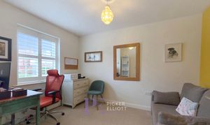 Netherfield Drive, Sapcote, LE9 photo
