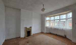 Barrie Road, Hinckley, LE10 photo