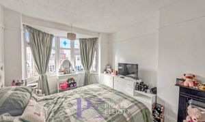 Beaumont Avenue, Hinckley, LE10 photo