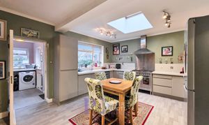 Butt Lane, Hinckley, LE10 photo