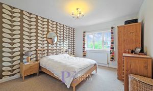 Victoria Road, Burbage, LE10 photo