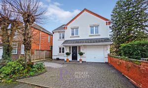 Victoria Road, Burbage, LE10 photo