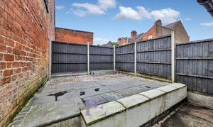 Trinity Lane, Hinckley, LE10 photo