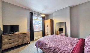 Trinity Lane, Hinckley, LE10 photo