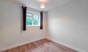 Oak Close, Burbage, LE10 photo