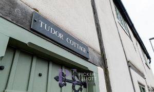 A photo of house for sale on Carey Hill Road, Stoney Stanton, LE9 from Picker Elliott Hinckley