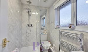 Hardy Close, Hinckley, LE10 photo