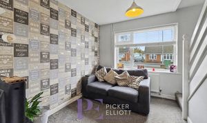 Castle Close, Sapcote, LE9 photo