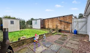 Castle Close, Sapcote, LE9 photo