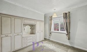 London Road, Hinckley, LE10 photo