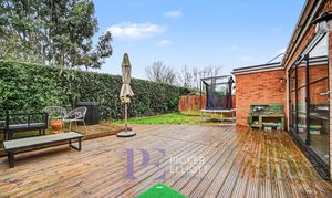 Abbotts Green, Burbage, LE10 photo