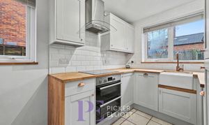 Rydal Close, Hinckley, LE10 photo